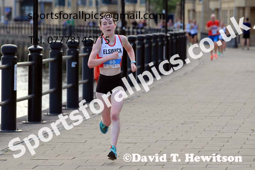 The 2022 Bridges of the Tyne 5 Mile (organised Tyne Bridge Harriers), Quayside, Newcastle, Tuesday, July 5th. Photo: David T. Hewitson/Sports for All Pics